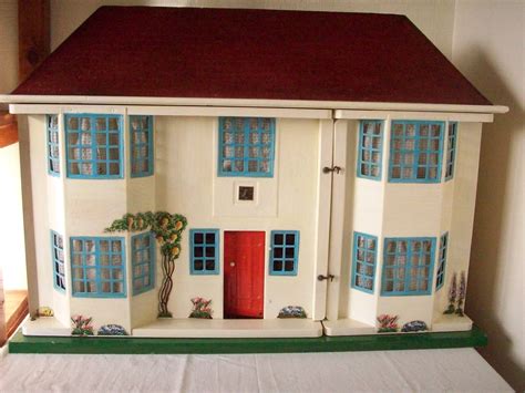 tri ang dolls house